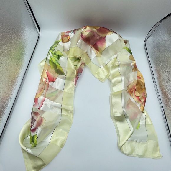 Silk Square Scarf Women 37 x 37 Inches Shawl Wrap floral Yellow - Picture 11 of 11